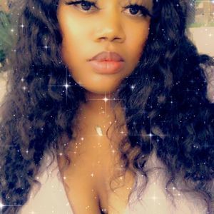 Meet your Posher, Ronesha